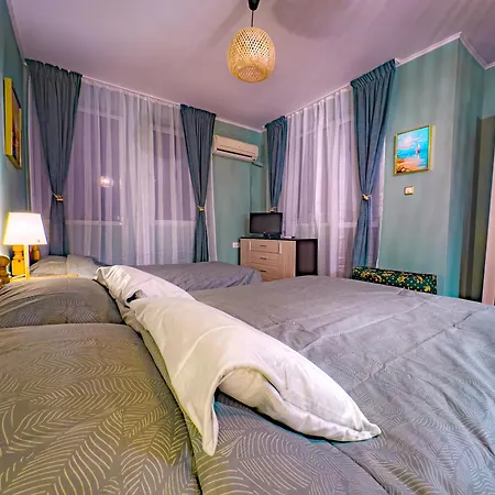 South Beach Guest house 3*